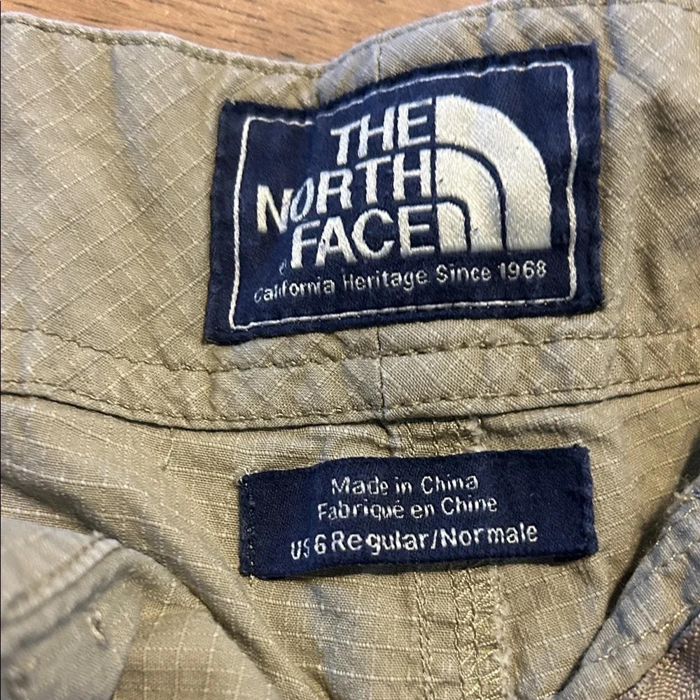 The North Face Women's Khaki Cargo Shorts - Picture 2 of 4
